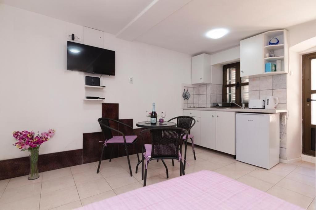 Central Apartment Rose In Hearth Of Split Luaran gambar