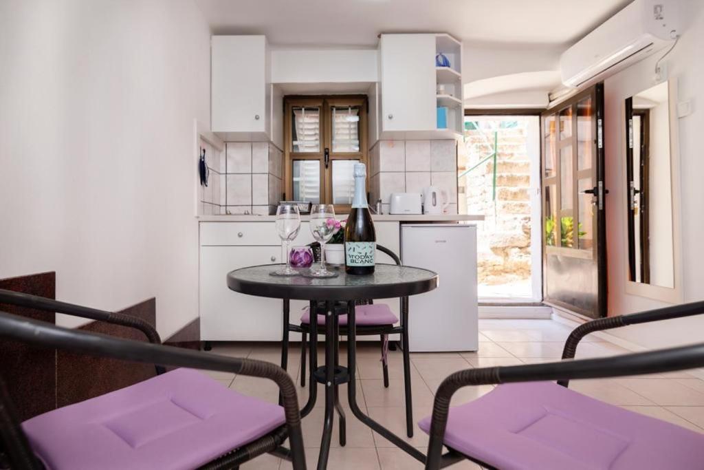 Central Apartment Rose In Hearth Of Split Luaran gambar